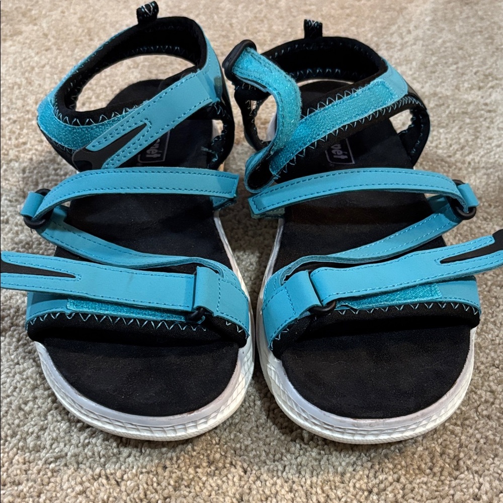 Propet sandals, size 9.5 (narrow but adjustable)